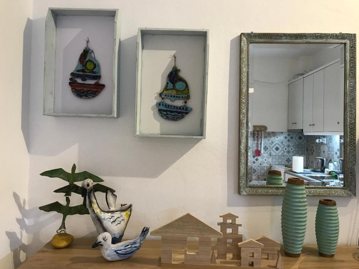 Grey Theros Apartments Paralia Dionysiou Ngoại thất bức ảnh